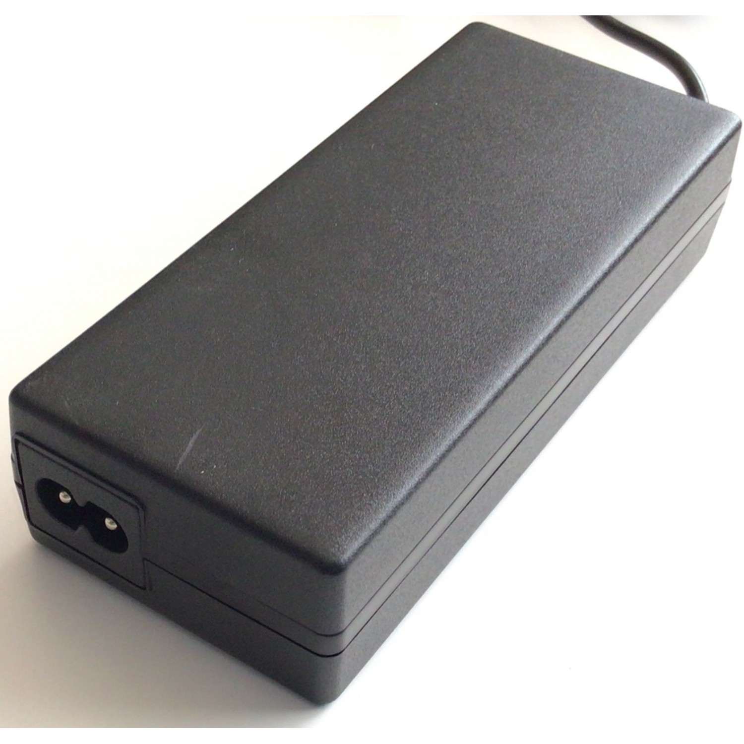 CARGADOR / ADAPTADOR DE FUENTE DE ALIMENTACION DELTA ELECTRONICS VCA-VCD / NUMERO DE PARTE 524475-051 / EPS-3 / ENTRADA VCA 100-240V~ 1.2A 50-60HZ  / SALIDA VCD 12V 3A / MODELO EADP-40MB A  - Imagen 2